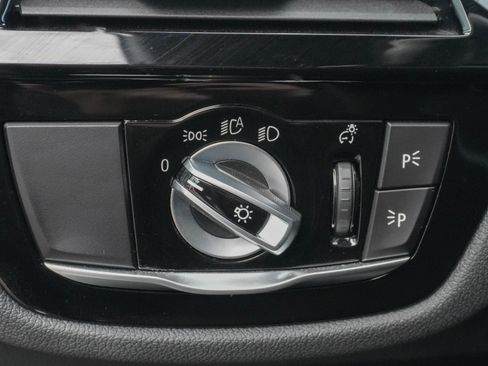 Certified 2023 BMW 540i xDrive w/ M Sport Package image 17