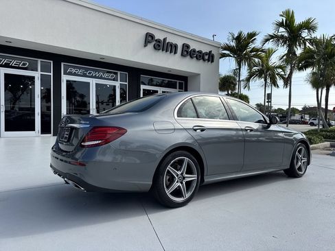 Used 2018 Mercedes-Benz E 300 4MATIC image 24