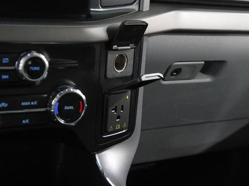 Used 2024 Ford F150 XLT w/ Mobile Office Package image 19