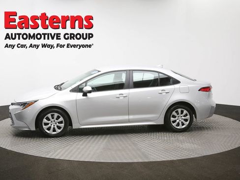 Used 2024 Toyota Corolla LE image 58