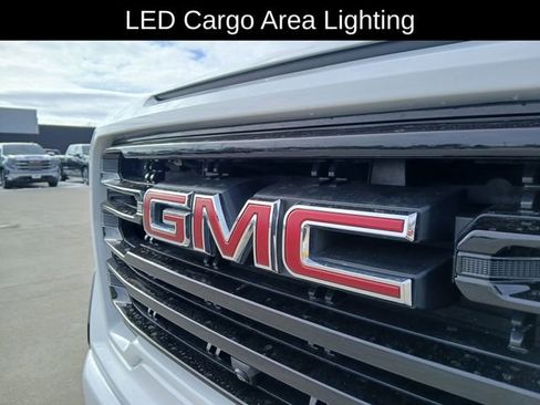 Certified 2021 GMC Sierra 1500 AT4 w/ AT4 Premium Package image 38