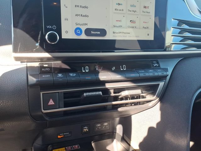 Used 2025 Toyota Camry LE FWD image 17