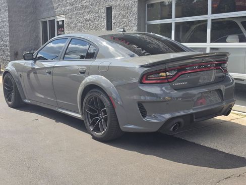 Used 2023 Dodge Charger SRT Hellcat w/ Harman/Kardon Audio Group RWD image 5