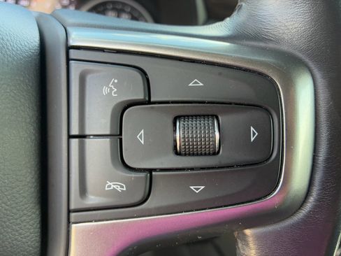 Used 2021 Chevrolet Tahoe Z71 w/ Z71 Off-Road Package image 15