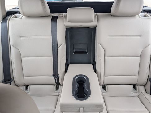 Used 2015 Volkswagen Golf TDI S image 13