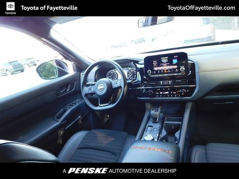 Used 2025 Nissan Pathfinder Rock Creek AWD/4WD image 6