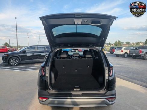 Used 2025 Hyundai Tucson SEL FWD image 19