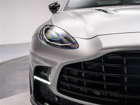 New 2026 Aston Martin DBX 707 AWD/4WD image 15