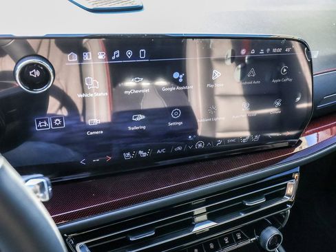 New 2026 Chevrolet Traverse RS w/ LPO, Floor Liner Package image 38