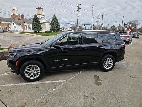 Certified 2023 Jeep Grand Cherokee L Laredo w/ Luxury Tech Group I image 8