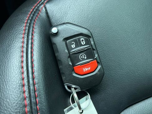 Used 2020 Jeep Wrangler Unlimited Rubicon image 35