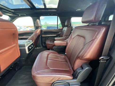 Used 2023 Ford Expedition Max Limited image 25