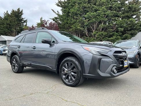 Certified 2025 Subaru Outback Onyx Edition AWD/4WD image 3