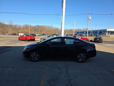 New 2025 Nissan Versa SV image 7