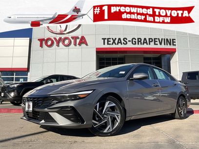 Used 2025 Hyundai Elantra Limited