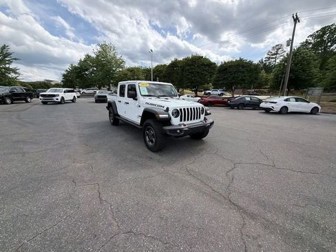 Used 2020 Jeep Gladiator Rubicon AWD/4WD image 2