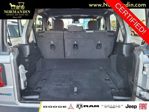 Certified 2024 Jeep Wrangler Unlimited Rubicon 4xe AWD/4WD image 19