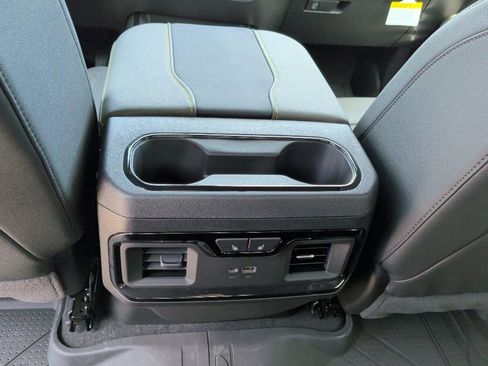 New 2026 Chevrolet Silverado 2500 ZR2 AWD/4WD image 42