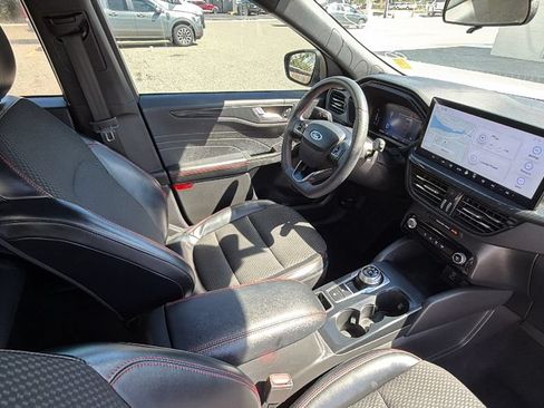 Certified 2023 Ford Escape ST-Line w/ Tech Pack #1 FWD image 30
