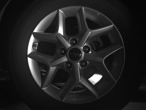 Used 2025 Kia Soul LX w/ LX Technology Package FWD image 14