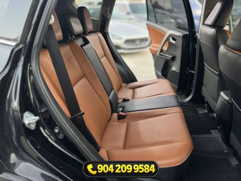 Used 2016 Toyota RAV4 Limited FWD image 23