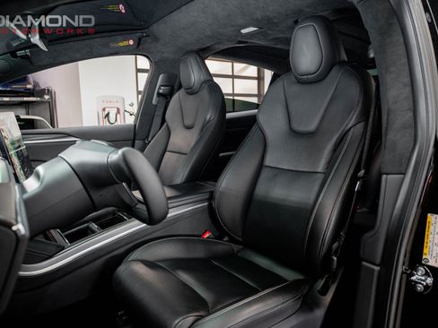 Used 2022 Tesla Model X Plaid AWD/4WD image 15