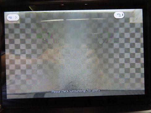 Used 2024 Ford F150 Platinum w/ FX4 Off-Road Package image 19