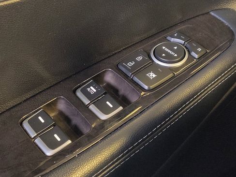 Used 2018 Kia Sorento LX image 27