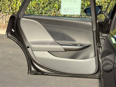 Used 2024 Lucid Air Touring image 27