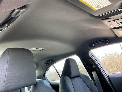 Used 2022 Toyota Corolla SE image 19