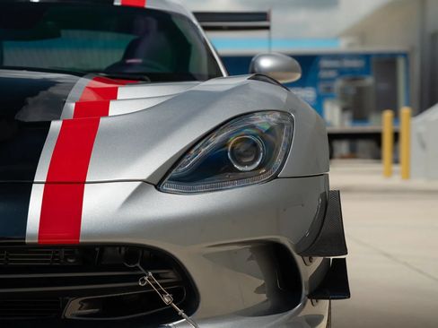 Used 2016 Dodge Viper GTC w/ ACR Package RWD image 88