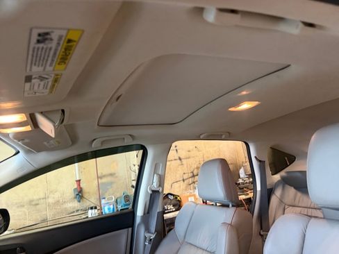 Used 2012 Honda CR-V EX-L image 25