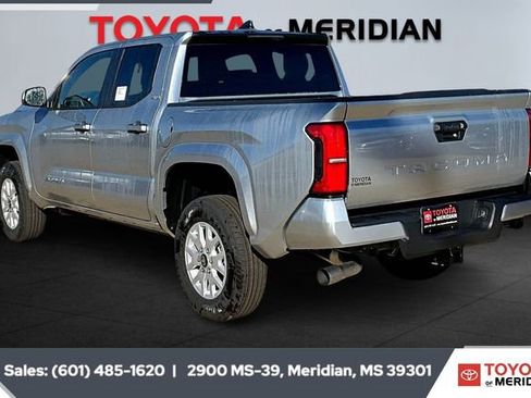 New 2025 Toyota Tacoma SR5 image 3