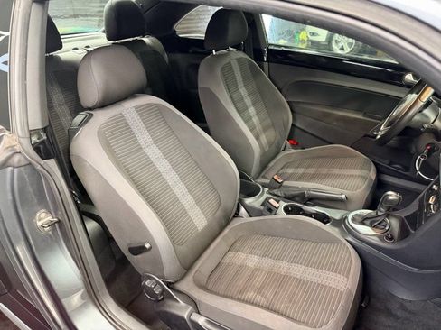 Used 2012 Volkswagen Beetle Turbo FWD image 13
