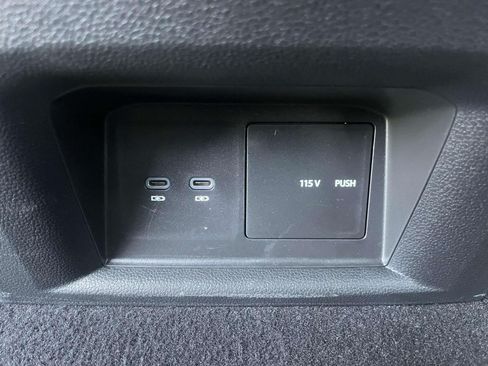 Used 2023 Volkswagen Atlas Cross Sport SEL R-Line AWD/4WD image 12
