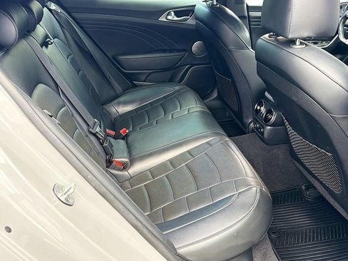 Used 2022 Kia Stinger GT2 AWD/4WD image 30