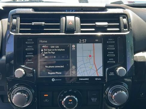 Used 2021 Toyota 4Runner TRD Off-Road Premium w/ Moonroof Package AWD/4WD image 20