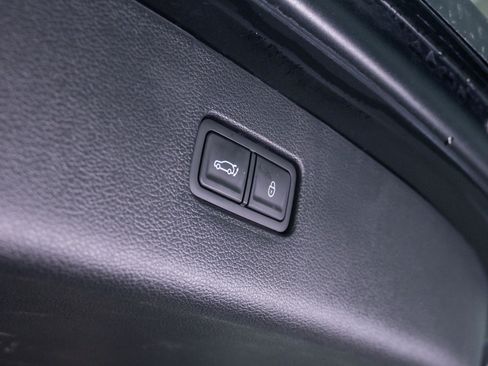 Used 2024 Genesis GV80 3.5T image 9