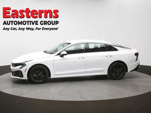 Used 2025 Kia K5 LXS FWD image 58