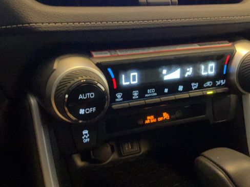 Certified 2025 Toyota RAV4 XLE AWD/4WD image 15