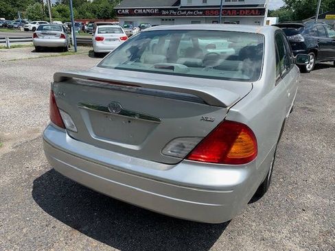 Used 2002 Toyota Avalon XL FWD image 13