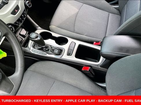 Used 2018 Chevrolet Cruze LS FWD image 18