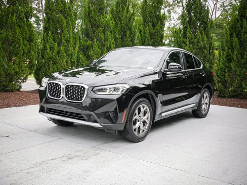 Used 2025 BMW X4 xDrive30i AWD/4WD image 5