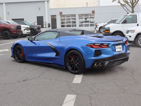 Used 2023 Chevrolet Corvette Stingray Preferred Conv w/ Stealth Interior Trim Package RWD image 8