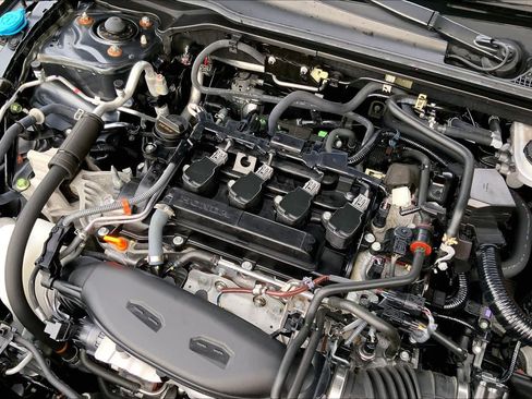 Used 2024 Honda Civic Touring image 31