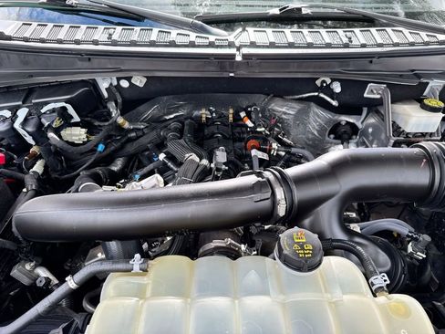 Used 2022 Ford Expedition Max Limited AWD/4WD image 34