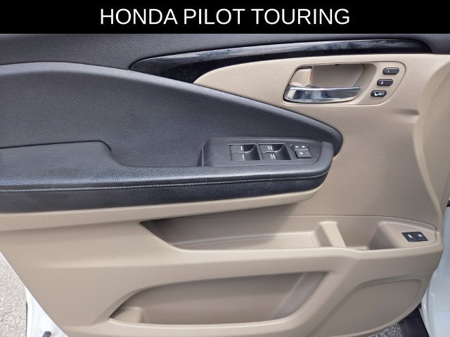 Used 2018 Honda Pilot Touring image 27
