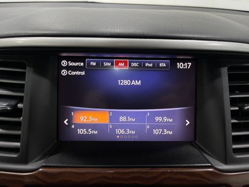 Used 2019 Nissan Pathfinder Platinum w/ Cargo Package AWD/4WD image 24