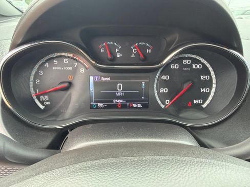 Used 2017 Chevrolet Cruze LT w/ Sun And Sound Package FWD image 14