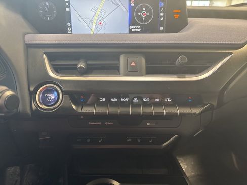 Used 2022 Lexus UX 250h w/ Luxury Package image 26